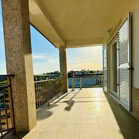 Reis House Vila Torre de Dona Chama Exterior foto